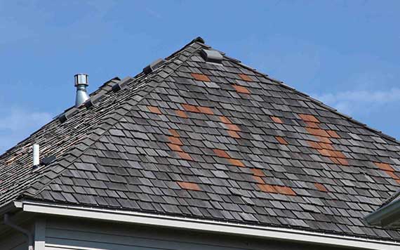 Roofing contractor in Mastic Beach, NY